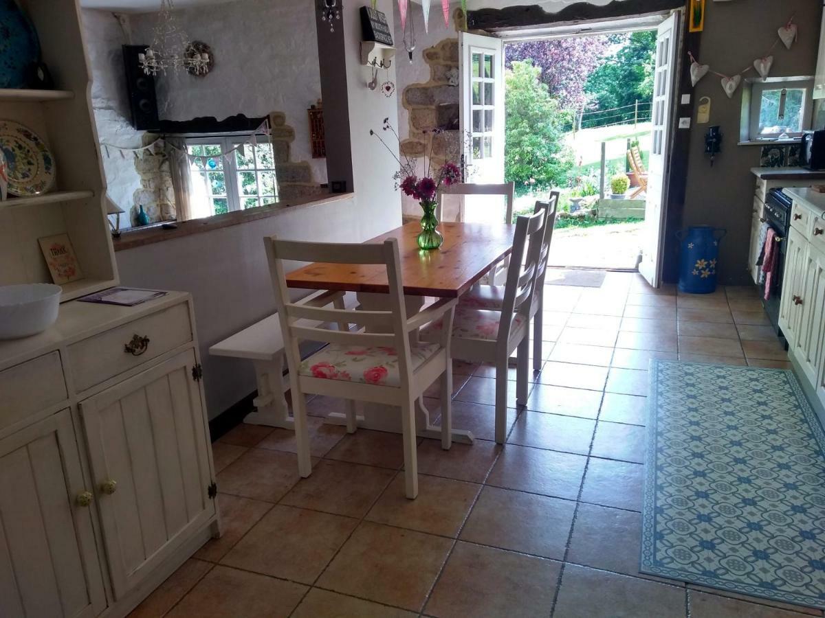 Gite L'Insiniere Saint-Martin-de-Chaulieu Exteriör bild